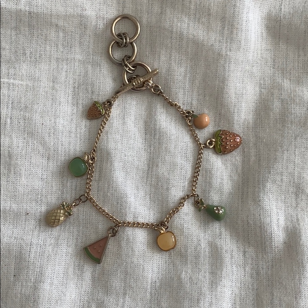 Charm bracelet